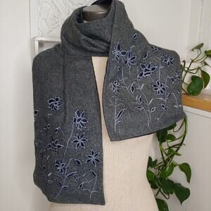 Embroidered Grey Cut-Out Floral Scarf